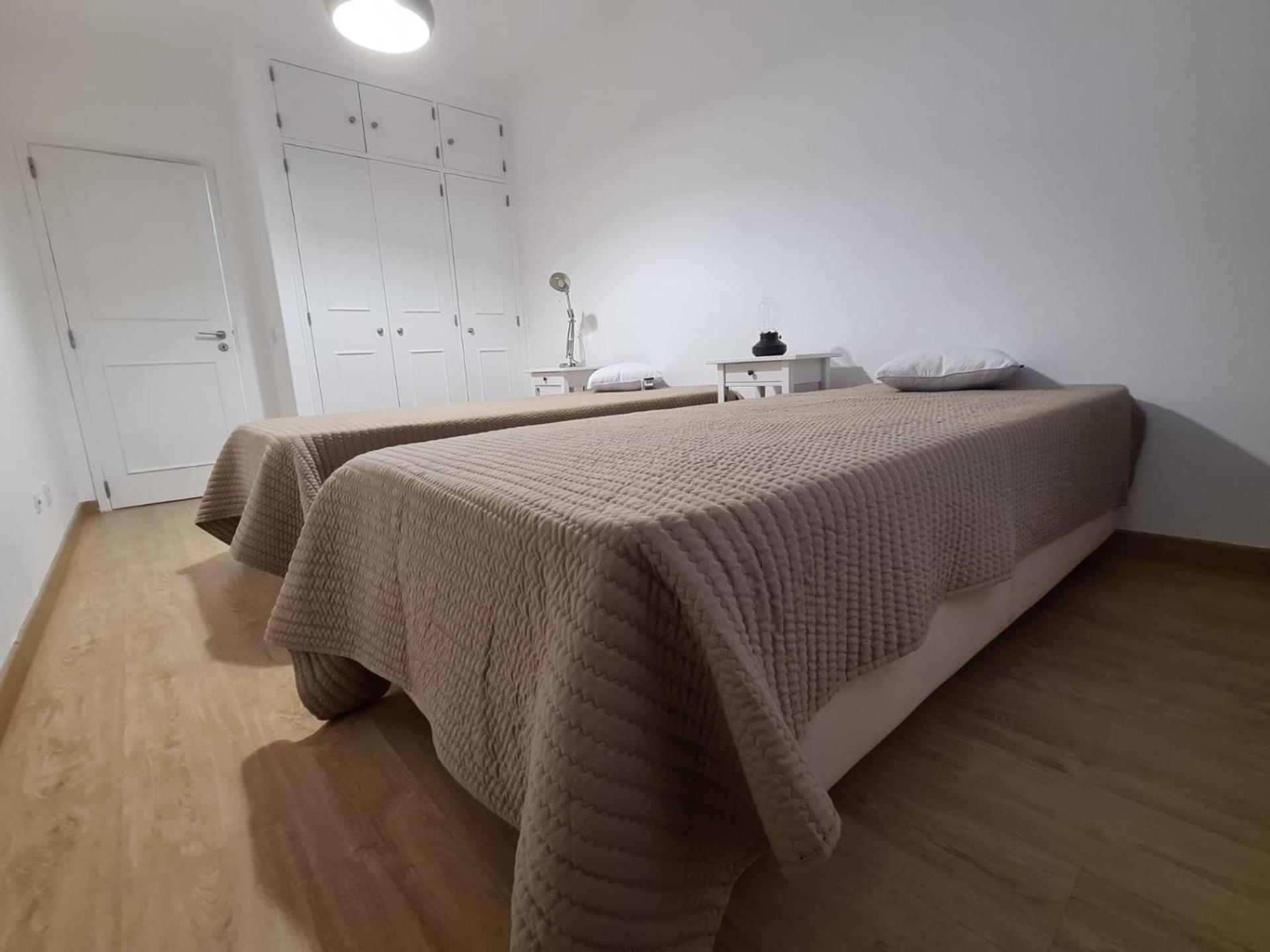 פארו Central And New Fancy 2 Bedroom Apart.W/ 2 Wc מראה חיצוני תמונה