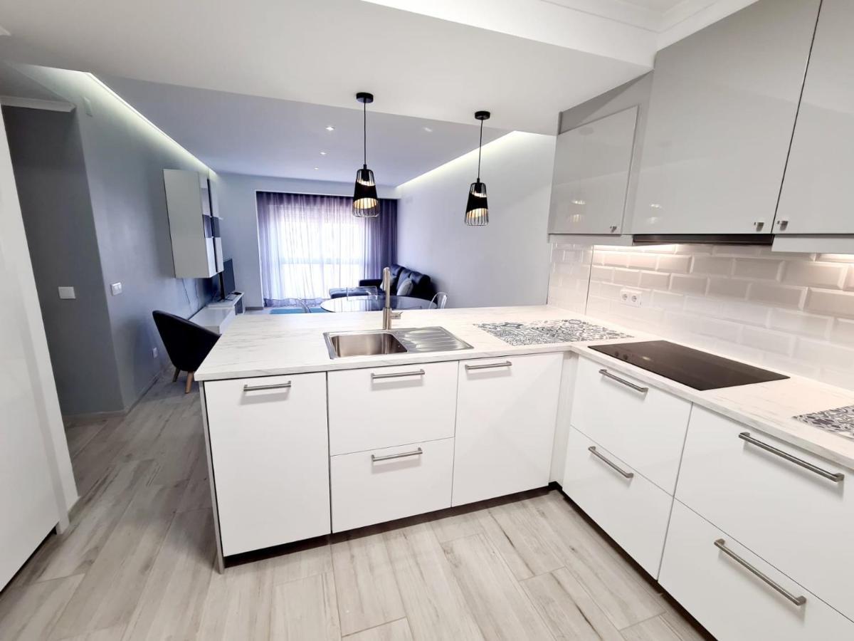 פארו Central And New Fancy 2 Bedroom Apart.W/ 2 Wc מראה חיצוני תמונה